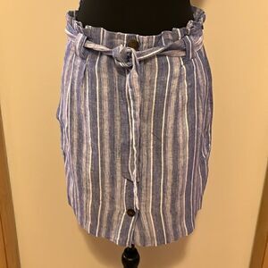 H&M WOMEN’S SIZE 10 SKIRT